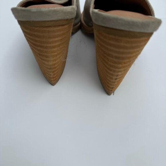 Jeffrey Campbell Favela pointy toe western style stack heeled mule tan/grey - Picture 4 of 11